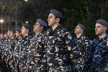 خلاف أولوية مرور يتحول إلى إطلاق نار الأمن يوقف مطلق النار خلاف أولوية مرور يتحول إلى إطلاق نار الأمن يوقف مطلق النار