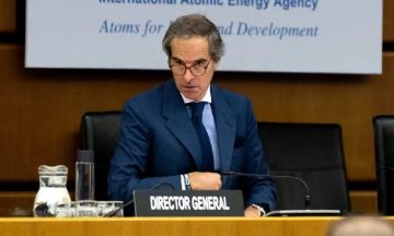 غروسي ينضم للمحادثات غير المباشرة بين طهران وواشنطن غروسي ينضم للمحادثات غير المباشرة بين طهران وواشنطن