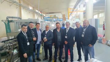 الحشيمي: الاقتصاد اللبناني اليوم بحاجة الى قرار واضح وحاسم بدعم الإنتاج الوطني الحشيمي: الاقتصاد اللبناني اليوم بحاجة الى قرار واضح وحاسم بدعم الإنتاج الوطني