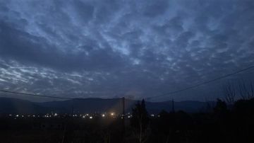 الطائرات الحربية تستهدف جرود الهرمل بغارتين