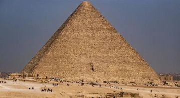 دراسة إيطالية: عمر الهرم الأكبر قد يتجاوز 25 ألف عام دراسة إيطالية: عمر الهرم الأكبر قد يتجاوز 25 ألف عام