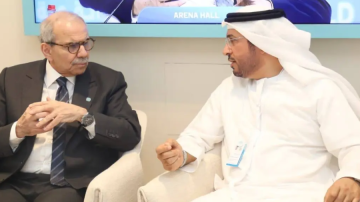 سلام بحث ورئيس مجموعة موانئ دبي العالمية في تطوير المرافئ اللبنانية سلام بحث ورئيس مجموعة موانئ دبي العالمية في تطوير المرافئ اللبنانية