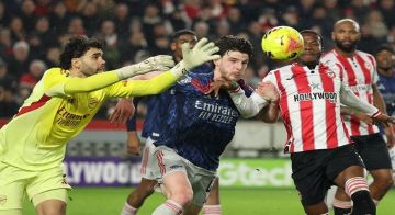 أرسنال يقع في فخ برينتفورد أرسنال يقع في فخ برينتفورد