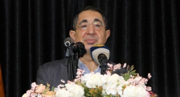 الحاج حسن: كنا وسنبقى جزءا من الدولة ولا نقاطع أحدا ومن يعتقد أننا سنسلم ونستسلم هو واهم الحاج حسن: كنا وسنبقى جزءا من الدولة ولا نقاطع أحدا ومن يعتقد أننا سنسلم ونستسلم هو واهم