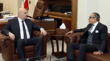 السفير المصري: ملتزمون بإنجاح مؤتمر دعم الجيش