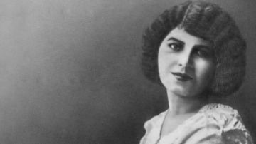 مي زيادة في الذكرى 140 لولادتها: الرائدة التي رفضت دور الملهمة مي زيادة في الذكرى 140 لولادتها: الرائدة التي رفضت دور الملهمة