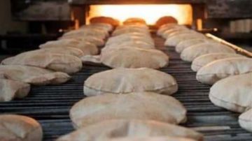 استقرار مؤقت في سعر ربطة الخبز والقلق لما بعد الصوم