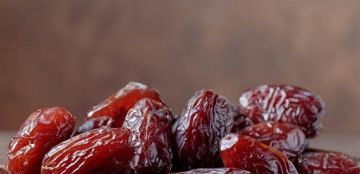 التمر في رمضان الطاقة الطبيعية السريعة للجسم!