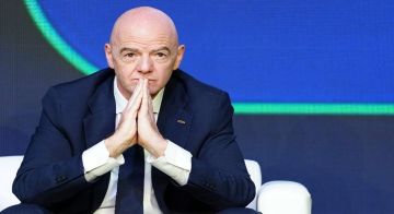 بعد تصريحاته عن روسيا.. إنفانتينو على قائمة موقع ميروتفوريتس النازي الأوكراني بعد تصريحاته عن روسيا.. إنفانتينو على قائمة موقع ميروتفوريتس النازي الأوكراني