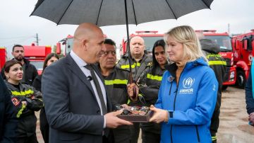 خريش تسلم آليات وتجهيزات متخصصة من UNHCR خريش تسلم آليات وتجهيزات متخصصة من UNHCR