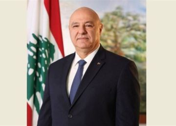 رئيس الجمهورية تسلم أوراق اعتماد 4 سفراء