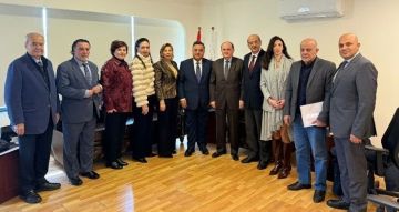 رئيس وأعضاء هيئة الإشراف على الانتخابات قدموا تصاريح الذمة المالية في هيئة مكافحة الفساد رئيس وأعضاء هيئة الإشراف على الانتخابات قدموا تصاريح الذمة المالية في هيئة مكافحة الفساد