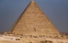 دراسة إيطالية: عمر الهرم الأكبر قد يتجاوز 25 ألف عام - lb