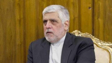 الخارجية على قرارها: السفير الإيراني أصبح زائرا غير شرعي الخارجية على قرارها: السفير الإيراني أصبح زائرا غير شرعي