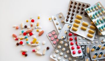 لا أزمة دواء في لبنان... ولكن هل ترفع الأسعار؟ لا أزمة دواء في لبنان... ولكن هل ترفع الأسعار؟