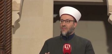 الشيخ الكردي يحذر من الفتنة خلال خطبة عيد الفطر: للعودة إلى مشروع الدولة