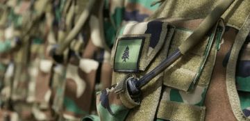 الجيش ينعى 3 عسكريين استشهدوا بغارة إسرائيلية