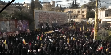 وفاء للإمام السيد علي الخامنئي... الجماهير تلبي دعوة حزب الله إلى تجمعات الحداد والولاء في الضاحية الجنوبية لبيروت والمناطق اللبنانية