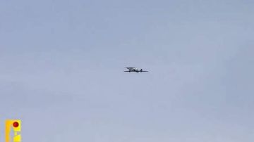 حزب الله: استهدفنا مروحية معادية في أجواء كفركلا بصاروخ دفاع جوي وأجبرناها على التراجع حزب الله: استهدفنا مروحية معادية في أجواء كفركلا بصاروخ دفاع جوي وأجبرناها على التراجع