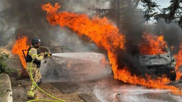 بالفيديو: احتراق آليات جراء صاروخ لـالحزب على مسغاف عام