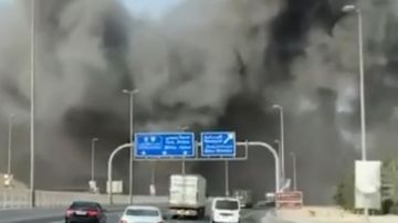 بالفيديو: استهداف ميناء في البحرين بالفيديو: استهداف ميناء في البحرين