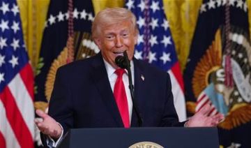 ترامب: يمكننا إجراء حوار مع إيران لكنني لا أريد وقف إطلاق النار ترامب: يمكننا إجراء حوار مع إيران لكنني لا أريد وقف إطلاق النار