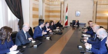 الوزير مرقص عن الاجتماع الوزاري في السرايا: رئيس الحكومة وبعض الوزراء يثيرون خطاب التحريض وضرورة تحرك النيابات العامة ويتابع اقفال المؤسسات المخالفة بالشمع الأحمر ومصادرة البضائع وتوزيعها على النازحين الوزير مرقص عن الاجتماع الوزاري في السرايا: رئيس الحكومة وبعض الوزراء يثيرون خطاب التحريض وضرورة تحرك النيابات العامة ويتابع اقفال المؤسسات المخالفة بالشمع الأحمر ومصادرة البضائع وتوزيعها على النازحين