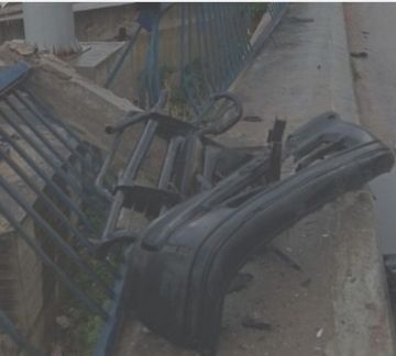 بالصورة: إلى سالكي جسر الكازينو تحذير من قوى الأمن بالصورة: إلى سالكي جسر الكازينو تحذير من قوى الأمن