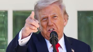 ترامب: سنفتح مضيق هرمز! ترامب: سنفتح مضيق هرمز!