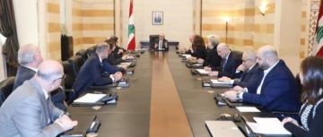 مرقص بعد اجتماع وزاري بالسراي: سلام أشار للجهود الدبلوماسية التي يجريها مع عون للجم التصعيد مرقص بعد اجتماع وزاري بالسراي: سلام أشار للجهود الدبلوماسية التي يجريها مع عون للجم التصعيد