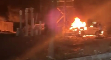 مسيرة تستهدف سيارة على طريق المصيلح وسقوط إصابات