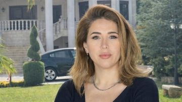 الصحافية ندى ايوب: هيدي بيوتنا بالجنوب، نحنا ما منخوف نبقى بالتنك بالكرنتينا او بخيمة بالمدينة الرياضية او بمدرسة بجبل لبنان