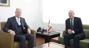 رجي التقى ممثلة برنامج الاغذية وسفيري اذربيجان واستراليا ووفدا من مصرف الاسكان