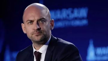 وزير الخارجية الفرنسي يعلن زيادة الدعم الفرنسي للبنان