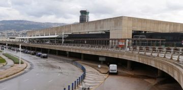 مدير مطار بيروت نفى معلومات حول مغادرة سياسيين وأصحاب مصارف عبر طائرات خاصة فجرا