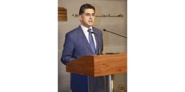 الوزير مرقص بعد جلسة مجلس الوزراء: إطلاق نداء إنساني لحشد المساعدات واستدعاء من يلزم من السفارة الايرانية والتحقق من بيان ما سمي بالضباط الوطنيين