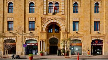 بيروت في مواجهة الأزمات: إشادة بدور المحافظ ورئيس البلدية بيروت في مواجهة الأزمات: إشادة بدور المحافظ ورئيس البلدية