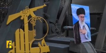 حزب الله نشر مشاهد من عملية استهدافه لقاعدتي ميرون ونفح بالصواريخ والمسيرات الإنقضاضية