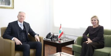 رجي بحث مع بلاسخارت في سبل وقف التصعيد الإسرائيلي والمضي في تنفيذ القرارات الحكومية رجي بحث مع بلاسخارت في سبل وقف التصعيد الإسرائيلي والمضي في تنفيذ القرارات الحكومية