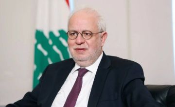 نصار: تبلغت أن مسلحين اعترضوا صحافيين قرب منطقة الكفاءات وتواصلت مع المعنيين لمتابعة الموضوع نصار: تبلغت أن مسلحين اعترضوا صحافيين قرب منطقة الكفاءات وتواصلت مع المعنيين لمتابعة الموضوع