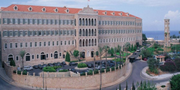 الوزير مرقص عن الاجتماع الوزاري في السرايا: رئيس الحكومة شدد على توفير المازوت وسائر الخدمات وتفقد سير الأمور في غرفة العمليات وهناك ٣٩ مركزا لاستقبال النازحين لا يزال مفتوحا