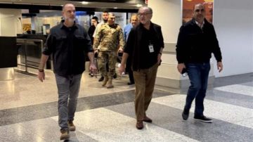 رسامني جال في مطار بيروت: استمرارية عمله ركيزة أساسية بصمود البلاد وربطها بالعالم رسامني جال في مطار بيروت: استمرارية عمله ركيزة أساسية بصمود البلاد وربطها بالعالم