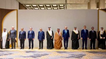 رجي شارك في الاجتماع التشاوري الطارئ في الرياض... إليكم التفاصيل