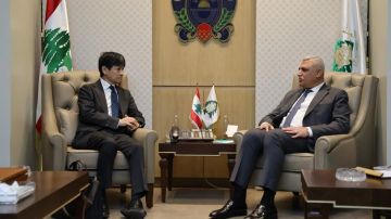 شقير يبحث والسفير الياباني في الأوضاع الراهنة والمستجدات شقير يبحث والسفير الياباني في الأوضاع الراهنة والمستجدات