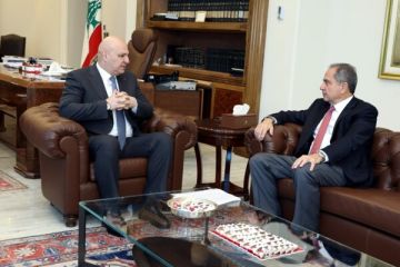 الرئيس عون اطلع من الصدي على وضع المحروقات ومن الحاج على واقع شبكات الاتصالات