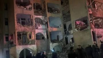 حدث كبير جدا أكثر من 120 مصابا وعالقون تحت الأنقاض في عراد جنوبي إسرائيل