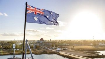 وسط الغارات أستراليا تسحب جزءا من بعثتها في لبنان