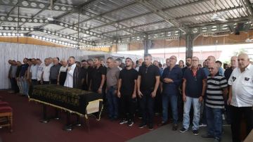 بالصور المؤثرة من أبيدجان: تشييع فقيد الاغتراب حسين علي صلوب