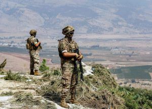 الجيش في مهداف طرفين: مآخذ غير واقعية!