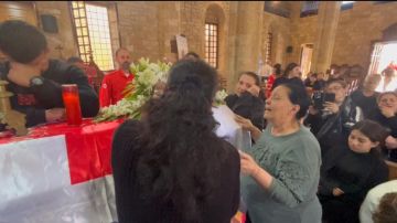 صور ودعت الشهيد المسعف يوسف عساف